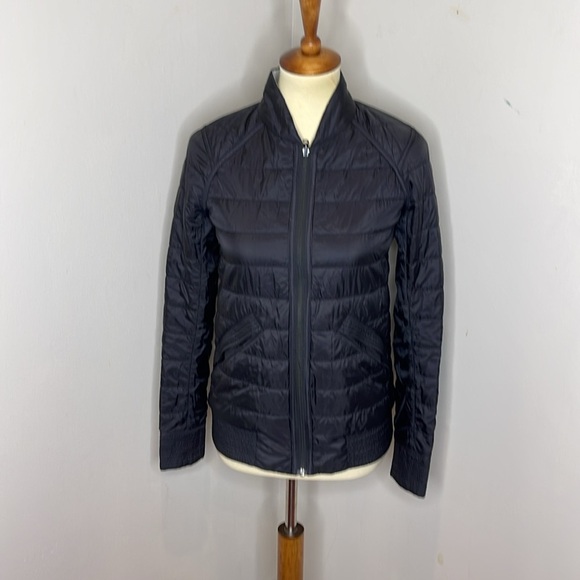 Lululemon Reversible The‎ Bomb Bomber Jacket - Picture 3 of 10